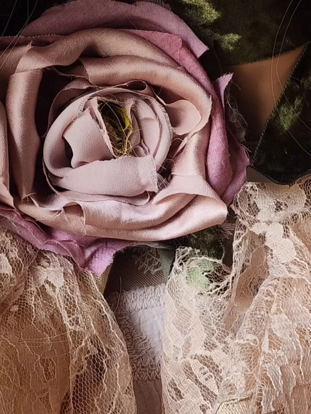 Ivana Ruzzo victorian jabot